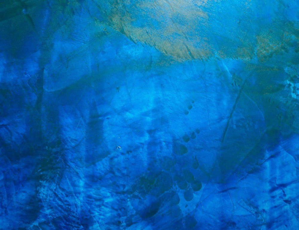 Особенности нанесения узоров на декоративную штукатурку пакетом