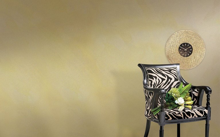 Нанесение декоративной штукатурки Dorotea Gold